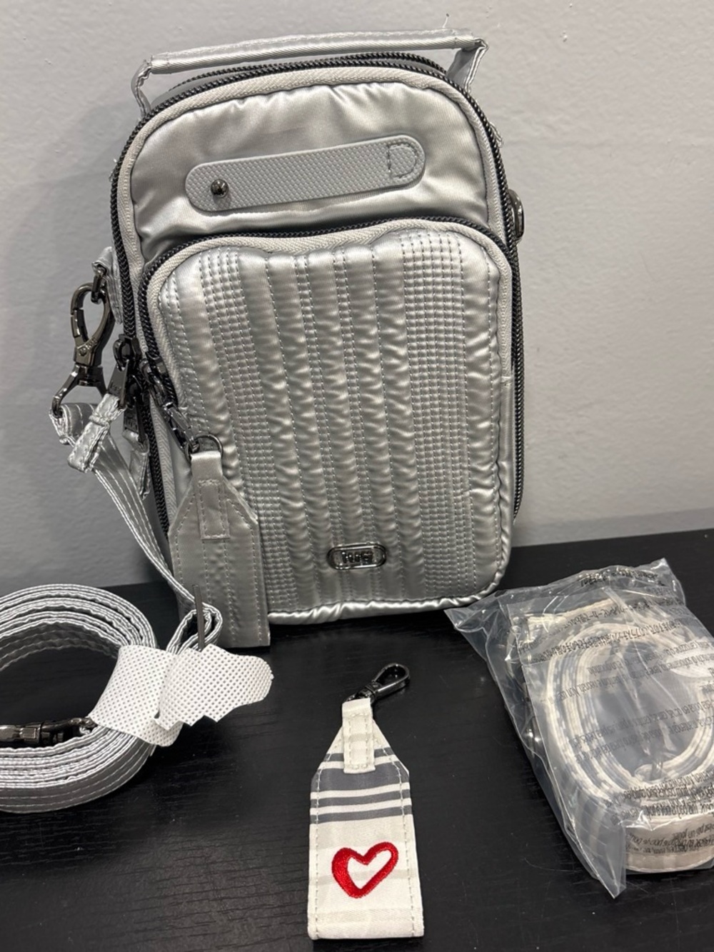 lug Silver Quilted Crossbody Belt Bag new 2 straps interchangeable zipper metal